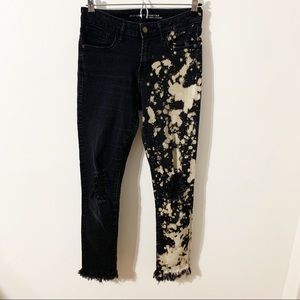 Old Navy Rockstar Mid-Rise Long Raw Edged Hem Distressed and Bleached Dyed Jeans